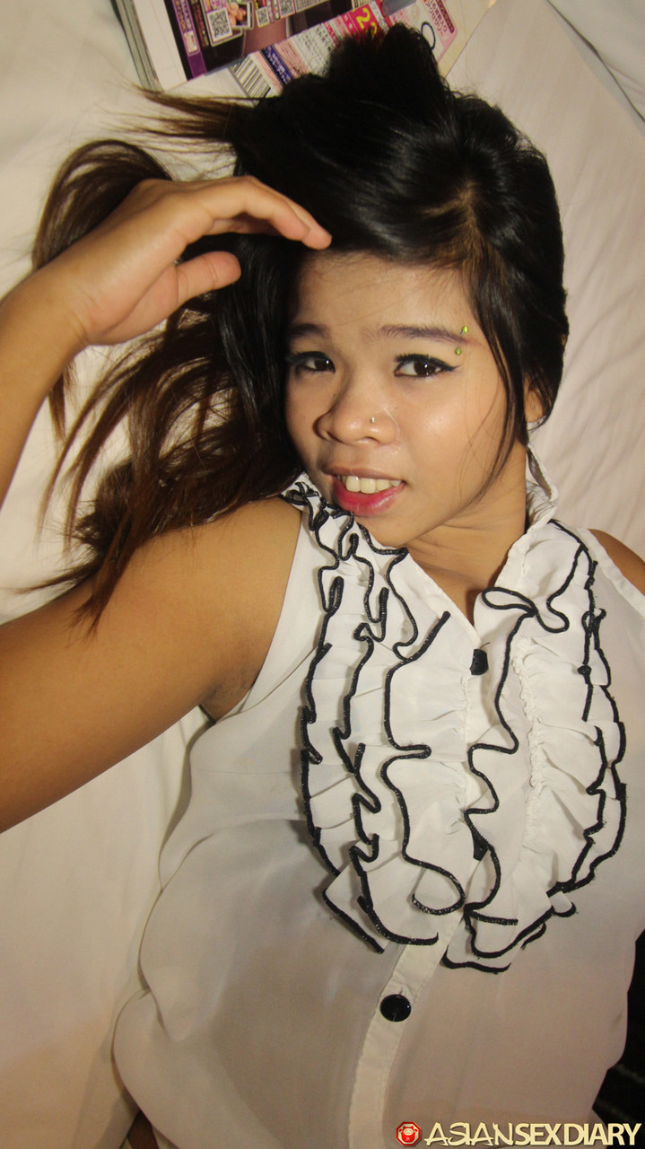 Sweet Thai teen Tuktana has POV sex on a bed with a sex tourist - NakedPics