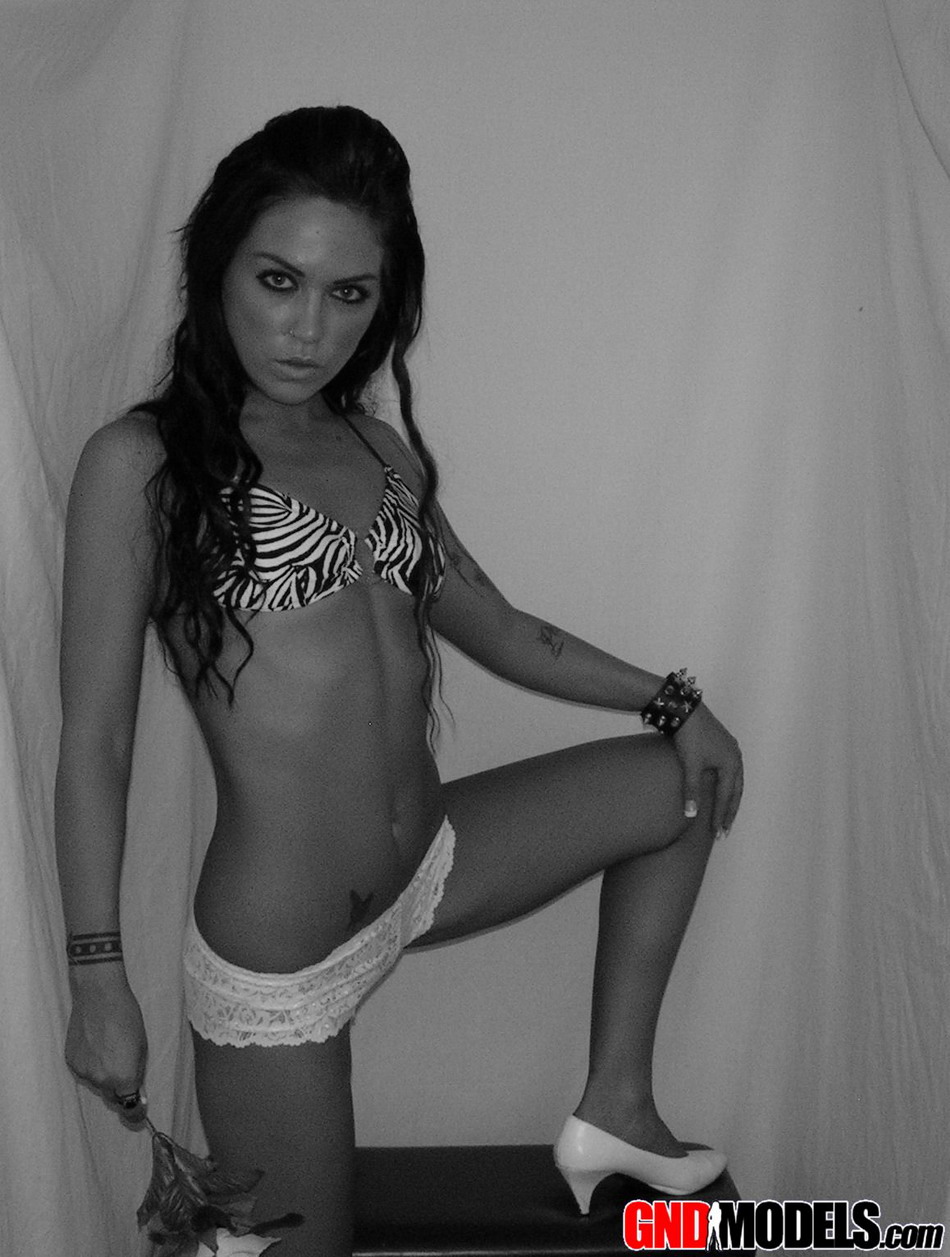 GND Models Featuring Deja Naked Images NakedPics