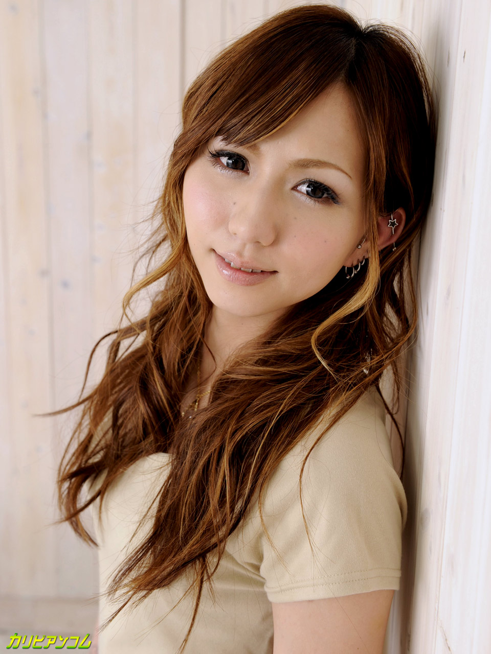 小柄なアジア人スタナー、Yuka Kokoroは、口で愉しみ、後ろからねじ込まれる。 - NakedPics
