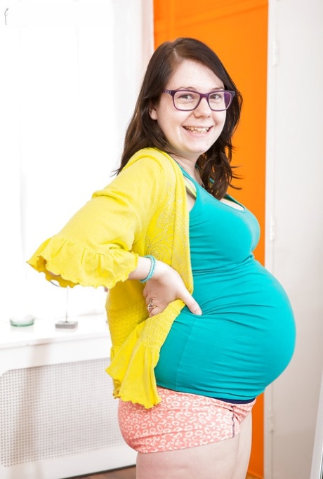 Naked Pregnant Pics