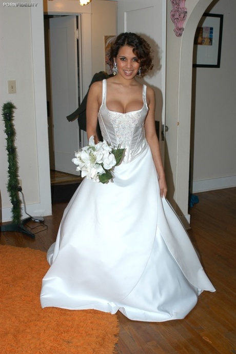Beautiful Latina bride Renae Cruz flashes her hot fake tits on her wedding day