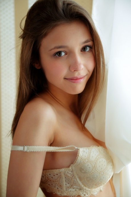 Hot Ukrainian teen Mila Azul displays her juicy natural tits & delicious pussy